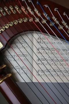 harfe und noten