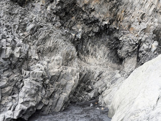 Vik i Myrdal - Basaltsäulen Reynisfjara bei Dyrholaey
