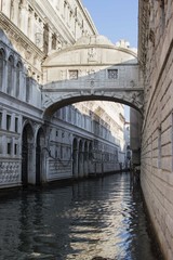 Fototapeta na wymiar Ponte dei Sospiri - Venezia
