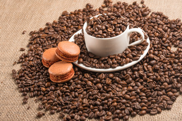 macaroons coffee