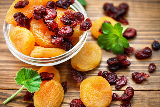 dried apricots and cranberries