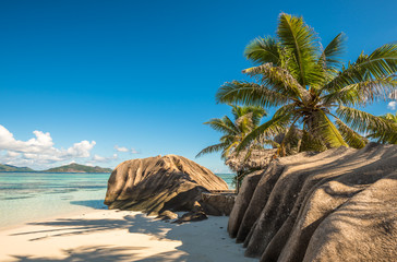 Fototapeta na wymiar Tropical island beach, Source d'Argent, La Digue, Seychelles