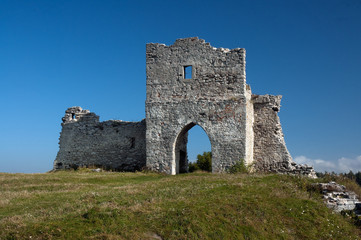 Fototapeta na wymiar Piece of old castle in sunny day
