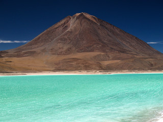 Vulkan Lincancabur und Laguna Verde, Bolivien