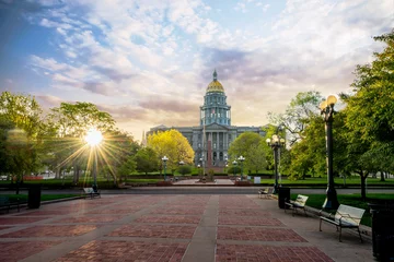 Foto op Canvas Denver Colorado state capital building with morning clouds in the sky © knowlesgallery