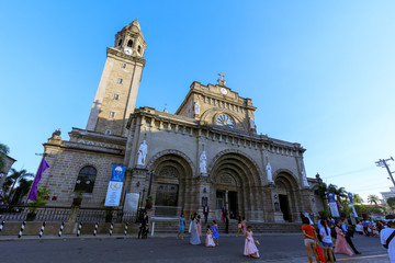Fototapeta premium Manila Cathedral with the Intramuros area of manila