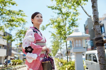 浴衣の女性