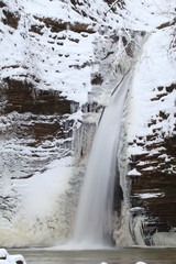 Fototapeta na wymiar Waterfall in the winter