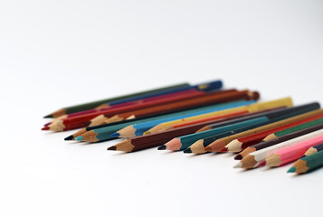 карандаши цветные