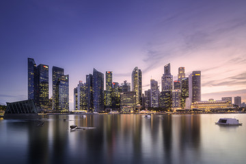 Fototapeta na wymiar Downtown district and Marina bay in Singapore