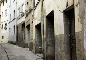 Fototapeta na wymiar Alley in village