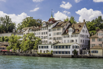 Historic Zürich along the Limmat river Zurich, Switzerland. Historisches Zürich entlang der Limmat Zürich, Schweiz.