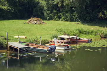 Kanal Ufer Ruderboot drei
