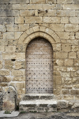 Fototapeta na wymiar Eingang Tür Kirche alt