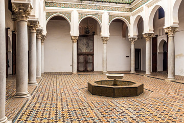 Fototapeta na wymiar Moroccan courtyard