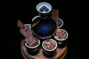 Obraz na płótnie Canvas Chocolate, coffee and hips in cups