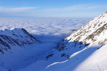 Fototapeta na wymiar Alpine winter landscape in the Transylvanian Alps, Romania, Europe