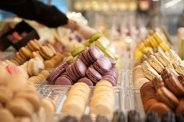 Choice of typical coloured macarons french candies - 193046714