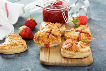 Heart shaped strawberry hand pies © fahrwasser