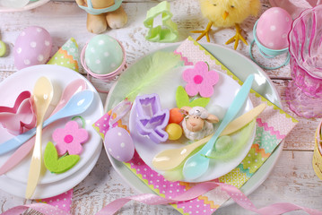 easter table setting for kids in pastel colors