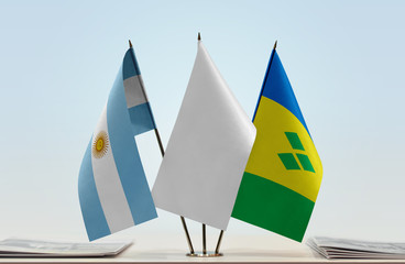 Flags of Argentina and Saint Vincent and the Grenadines with a white flag in the middle