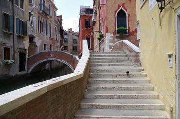 Fototapeta na wymiar Venezia, Ponte dei Preti e Ponte del Paradiso