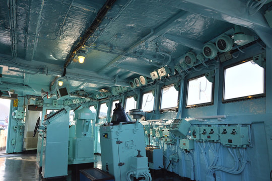 100 Best 操舵室images Stock Photos Vectors Adobe Stock