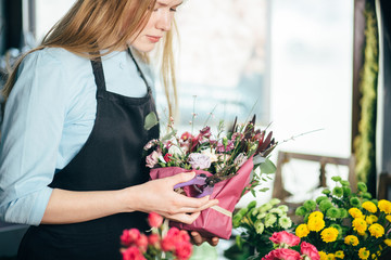 closeup photo of prepared bouquet of flowers for selling