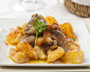 Spicy meat and potato dish