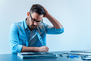 Technician puzzled with hardware problem