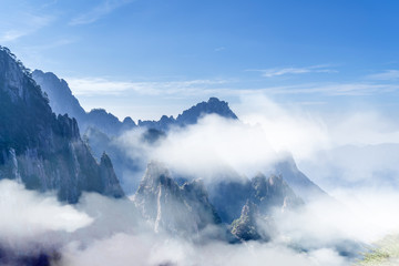 Fototapeta na wymiar Mount Huangshan cloud sea