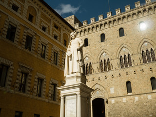 Fototapeta na wymiar Statue of Sallustio Bandini, Siena, Italy.