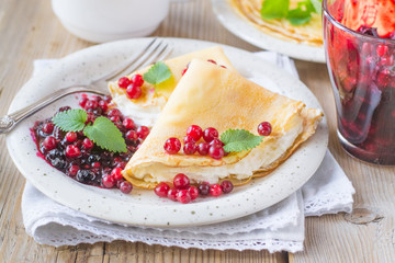 Pancakes with cream cheese