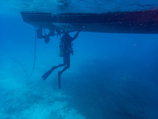  Fixing the boat  Curacao Views