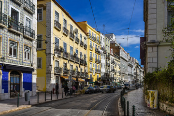 Lissabon – Straße im Bairro Alto