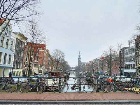 amsterdam city view © KOKKOLOGUE