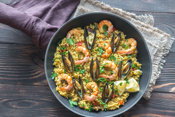 Seafood paella in the pan