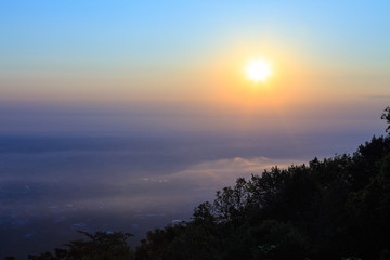 Fototapeta na wymiar View point of Chiang mai city in the morning from Doi suthep, Chiang mai, Thailand