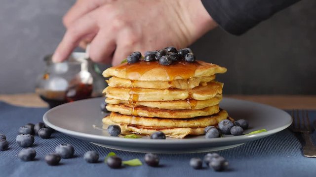 how to make best fluffy pancakes ever with blueberry topping and tasty syrup
