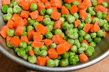 frozen peas and carrots, vegetables and frozen foods