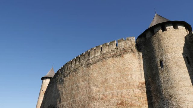 Camera movement on walls and towers of the old Khotyn Fortress