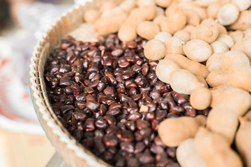 brown tamarind and seed them