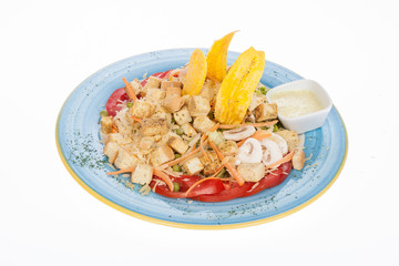 cesar salad with fried banana slices