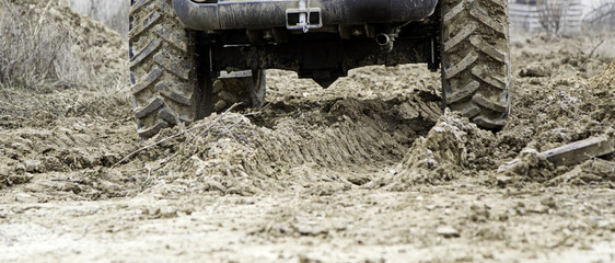 Earth tractor wheels © celiafoto