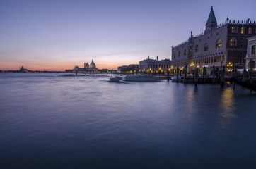 Fototapeta na wymiar Venezia city in the evening sunset