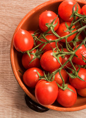 pomodori freschi ovali per salsa