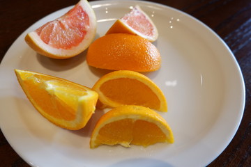 Fototapeta na wymiar Oranges for Breakfast