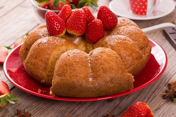 Strawberry cake.