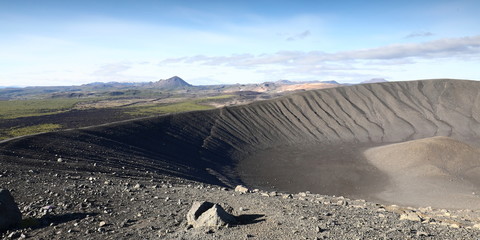 Vulkankrater auf Island © sunset man