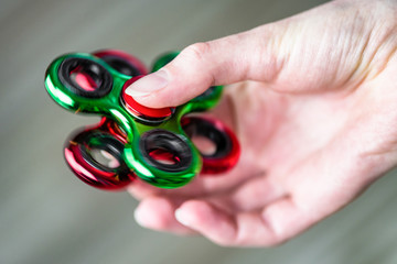 Fidgets spinner in hand
